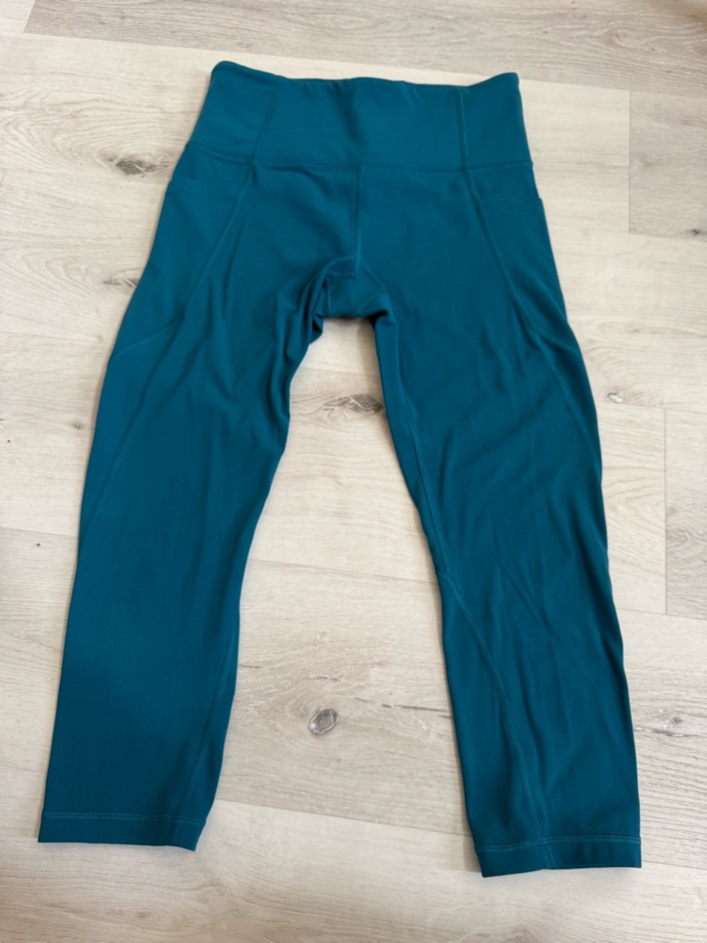 Athleta Teal Capri Leggings with High Waistband